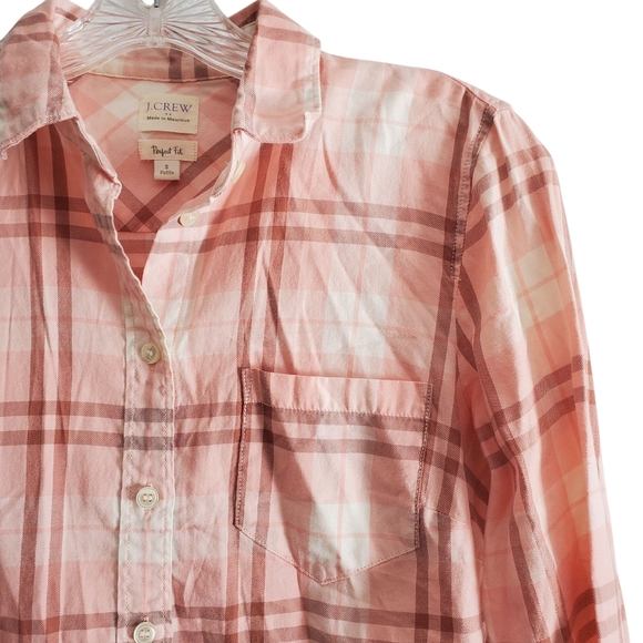 J.Crew Perfect Fit Button Down Shirt - Picture 2 of 8